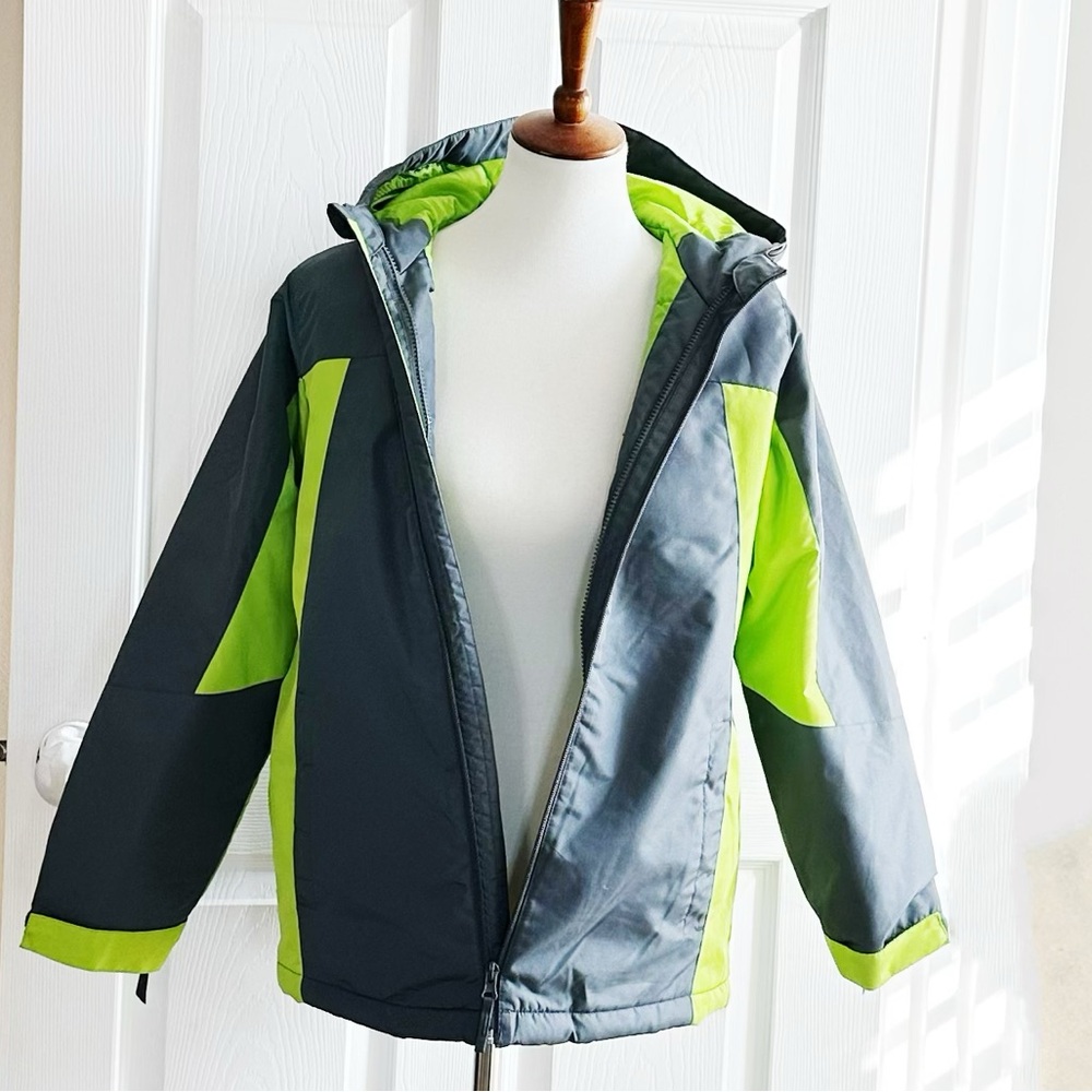 Place jacket - Picture 2 of 5